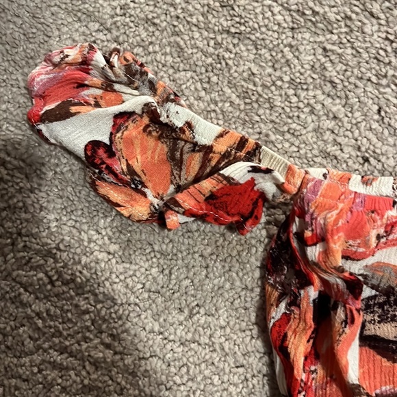 Lucylove Off the shoulder dress - Picture 4 of 6